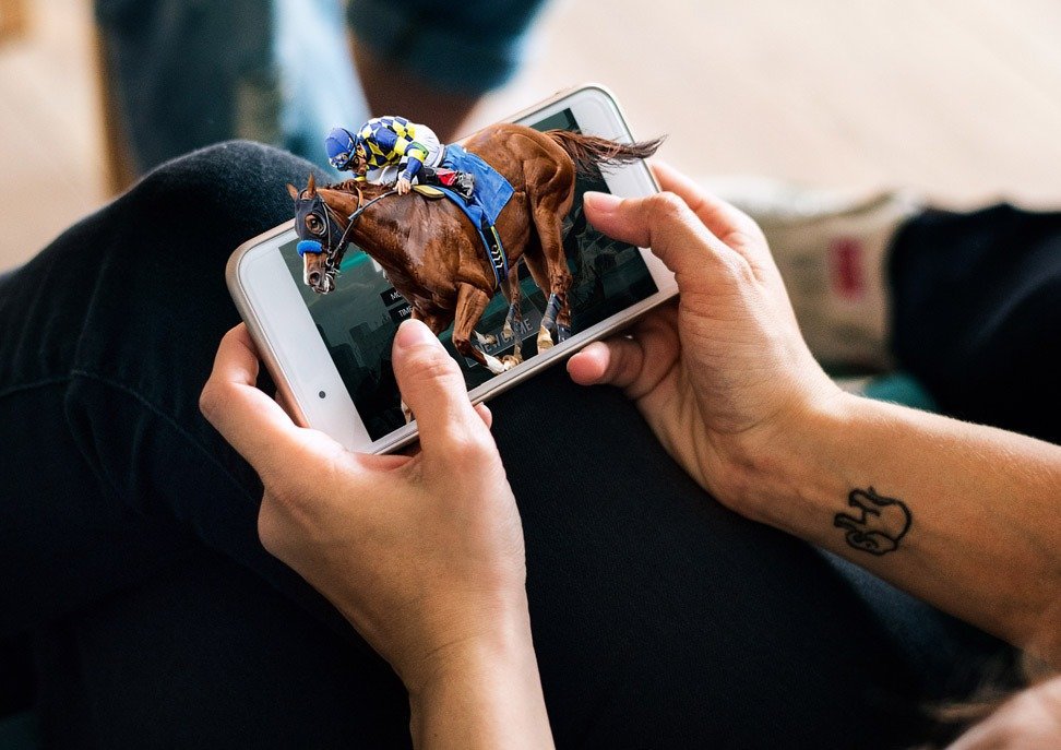 Live Sports Streaming of Horse & Greyhound Racing ​